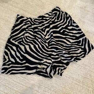 Zebra shorts